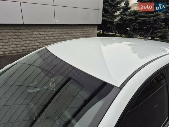 Білий Кіа Ріо, об'ємом двигуна 1.4 л та пробігом 132 тис. км за 8800 $, фото 22 на Automoto.ua