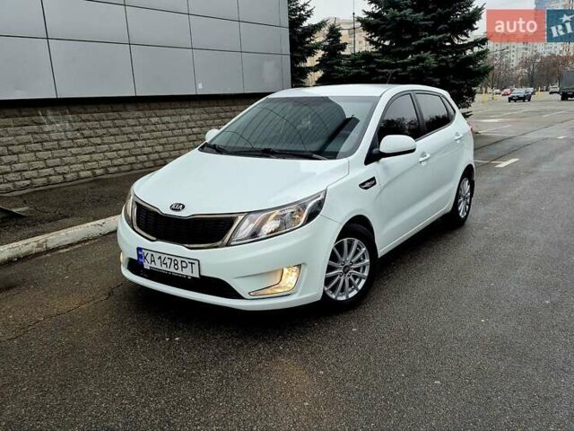 Белый Киа Рио, объемом двигателя 1.4 л и пробегом 132 тыс. км за 8999 $, фото 72 на Automoto.ua