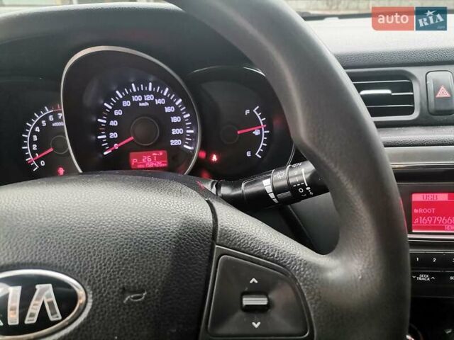 Белый Киа Рио, объемом двигателя 1.4 л и пробегом 159 тыс. км за 7400 $, фото 4 на Automoto.ua