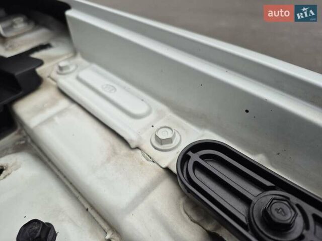 Белый Киа Рио, объемом двигателя 1.4 л и пробегом 132 тыс. км за 8999 $, фото 70 на Automoto.ua