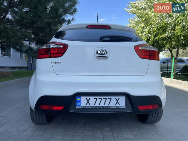 Белый Киа Рио, объемом двигателя 1.3 л и пробегом 127 тыс. км за 6999 $, фото 13 на Automoto.ua