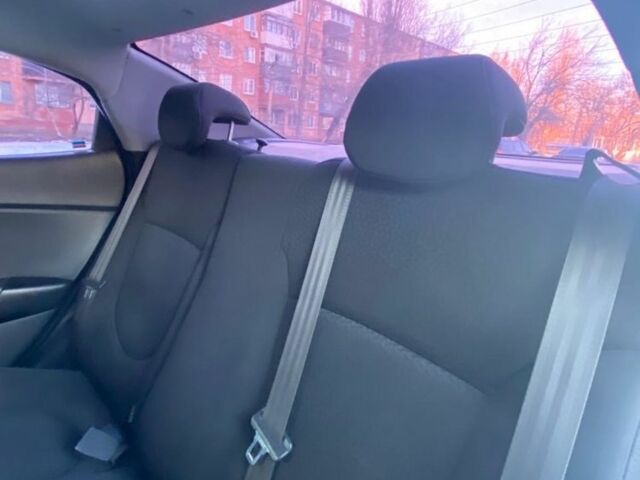 Белый Киа Рио, объемом двигателя 1.4 л и пробегом 184 тыс. км за 7000 $, фото 7 на Automoto.ua