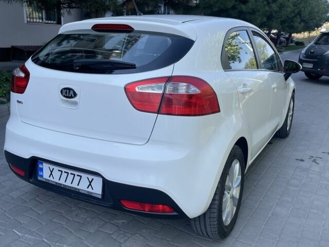 Белый Киа Рио, объемом двигателя 0 л и пробегом 127 тыс. км за 6999 $, фото 6 на Automoto.ua