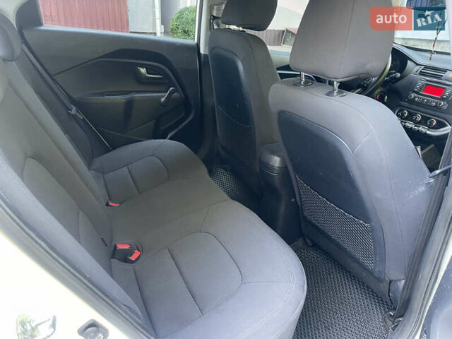Белый Киа Рио, объемом двигателя 1.3 л и пробегом 127 тыс. км за 6999 $, фото 28 на Automoto.ua