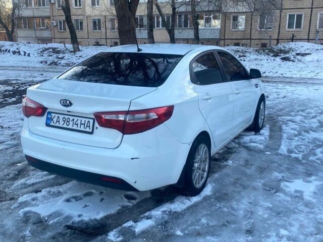 Белый Киа Рио, объемом двигателя 1.4 л и пробегом 184 тыс. км за 7000 $, фото 6 на Automoto.ua