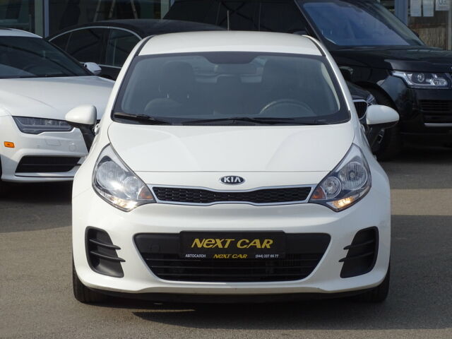 Белый Киа Рио, объемом двигателя 1.1 л и пробегом 72 тыс. км за 8900 $, фото 5 на Automoto.ua
