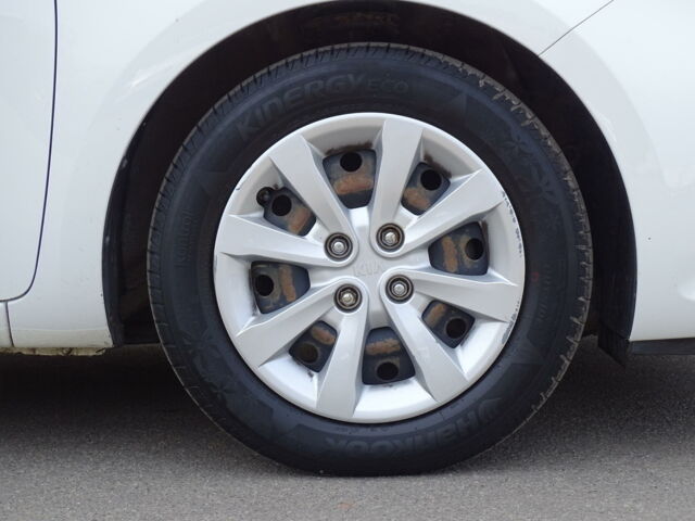 Белый Киа Рио, объемом двигателя 1.1 л и пробегом 72 тыс. км за 8900 $, фото 9 на Automoto.ua