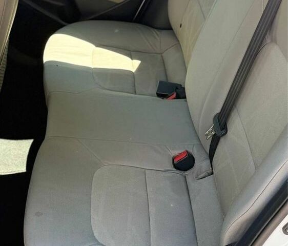 Білий Кіа Ріо, об'ємом двигуна 1.6 л та пробігом 101 тис. км за 8500 $, фото 13 на Automoto.ua