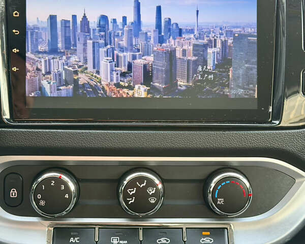 Білий Кіа Ріо, об'ємом двигуна 1.4 л та пробігом 65 тис. км за 12700 $, фото 33 на Automoto.ua