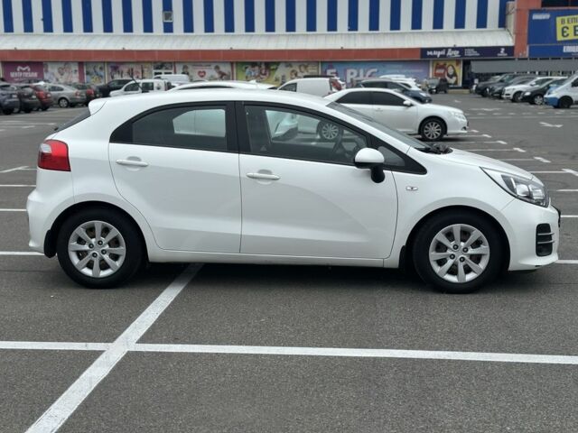 Білий Кіа Ріо, об'ємом двигуна 1.4 л та пробігом 115 тис. км за 7500 $, фото 3 на Automoto.ua