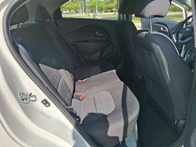 Белый Киа Рио, объемом двигателя 1.6 л и пробегом 43 тыс. км за 1700 $, фото 8 на Automoto.ua
