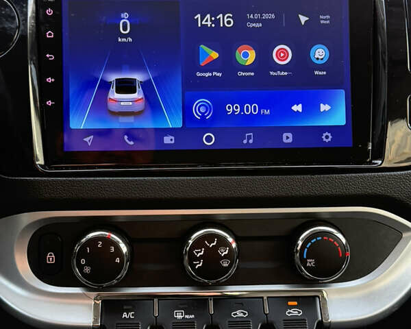 Білий Кіа Ріо, об'ємом двигуна 1.4 л та пробігом 65 тис. км за 12700 $, фото 28 на Automoto.ua