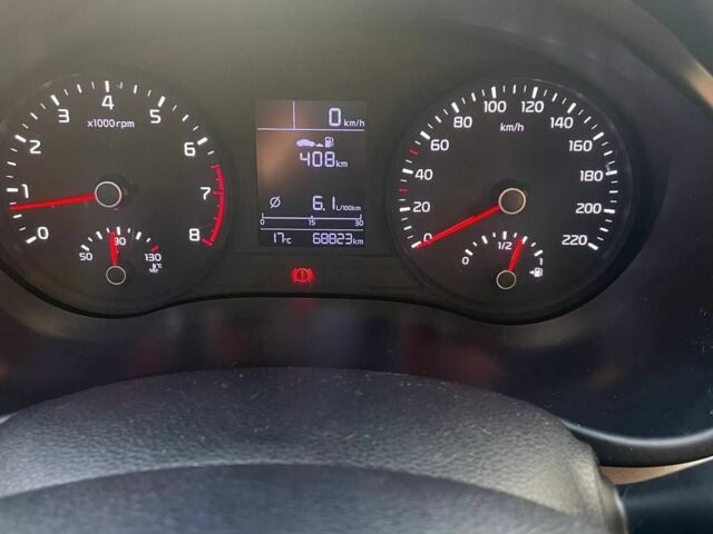 Белый Киа Рио, объемом двигателя 1.25 л и пробегом 69 тыс. км за 8500 $, фото 4 на Automoto.ua