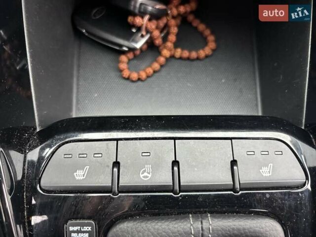 Белый Киа Рио, объемом двигателя 1.37 л и пробегом 40 тыс. км за 13990 $, фото 11 на Automoto.ua