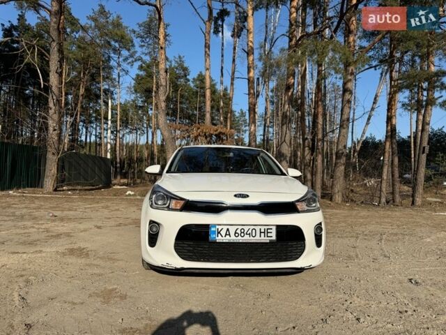 Белый Киа Рио, объемом двигателя 1.4 л и пробегом 138 тыс. км за 12000 $, фото 19 на Automoto.ua
