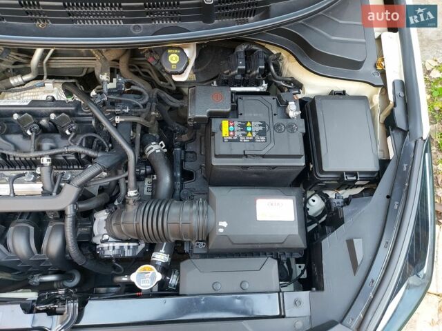 Білий Кіа Ріо, об'ємом двигуна 1.2 л та пробігом 136 тис. км за 9999 $, фото 11 на Automoto.ua