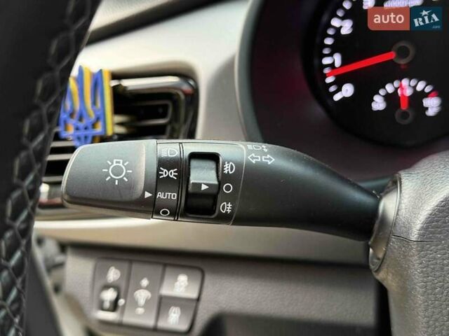 Белый Киа Рио, объемом двигателя 1.2 л и пробегом 41 тыс. км за 11400 $, фото 18 на Automoto.ua