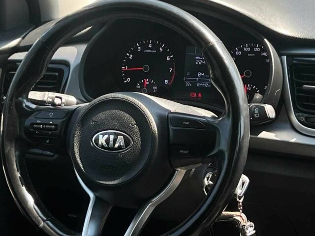 Белый Киа Рио, объемом двигателя 1.2 л и пробегом 64 тыс. км за 13599 $, фото 18 на Automoto.ua