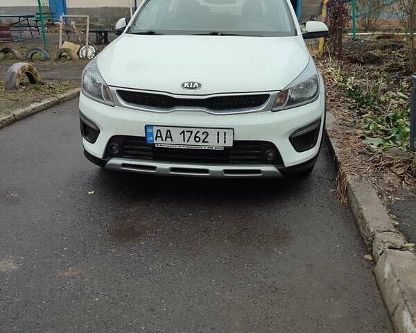 Білий Кіа Ріо, об'ємом двигуна 1.59 л та пробігом 85 тис. км за 13999 $, фото 2 на Automoto.ua