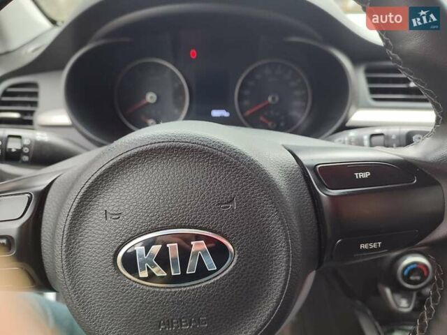 Білий Кіа Ріо, об'ємом двигуна 1.59 л та пробігом 85 тис. км за 13999 $, фото 8 на Automoto.ua