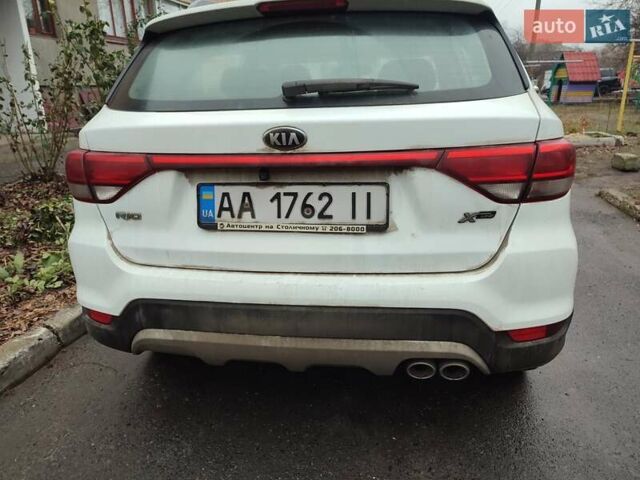 Білий Кіа Ріо, об'ємом двигуна 1.59 л та пробігом 85 тис. км за 13999 $, фото 3 на Automoto.ua