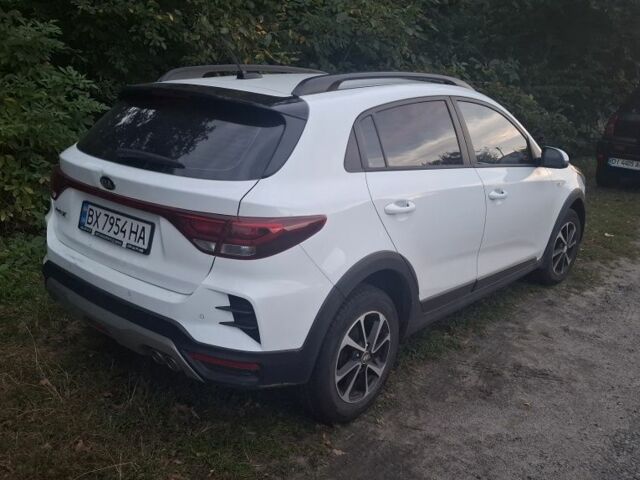 Білий Кіа Ріо, об'ємом двигуна 1.6 л та пробігом 13 тис. км за 15805 $, фото 2 на Automoto.ua