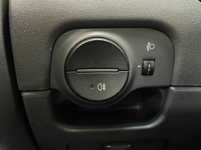 Белый Киа Рио, объемом двигателя 1.5 л и пробегом 170 тыс. км за 4690 $, фото 10 на Automoto.ua