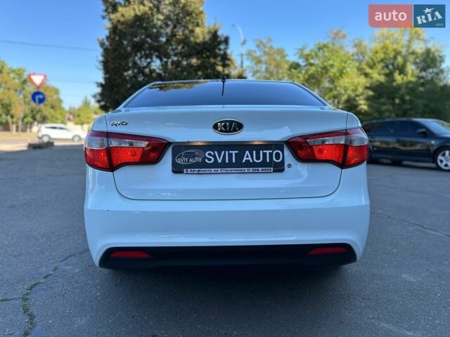 Білий Кіа Ріо, об'ємом двигуна 1.4 л та пробігом 162 тис. км за 6999 $, фото 11 на Automoto.ua
