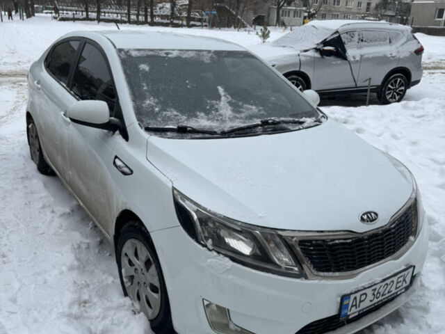 Белый Киа Рио, объемом двигателя 1.4 л и пробегом 136 тыс. км за 6300 $, фото 1 на Automoto.ua
