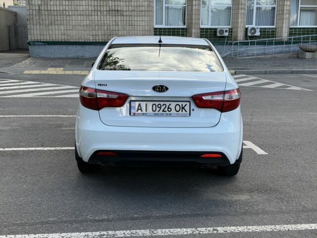 Белый Киа Рио, объемом двигателя 1.4 л и пробегом 157 тыс. км за 6200 $, фото 5 на Automoto.ua