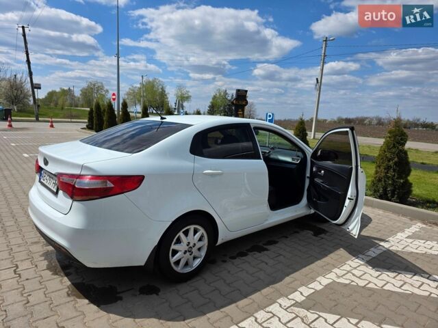 Білий Кіа Ріо, об'ємом двигуна 1.4 л та пробігом 167 тис. км за 6900 $, фото 7 на Automoto.ua