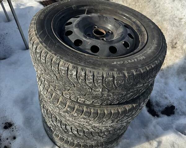 Білий Кіа Ріо, об'ємом двигуна 1.4 л та пробігом 160 тис. км за 2999 $, фото 19 на Automoto.ua