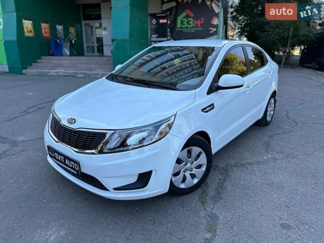 Білий Кіа Ріо, об'ємом двигуна 1.4 л та пробігом 162 тис. км за 6999 $, фото 1 на Automoto.ua