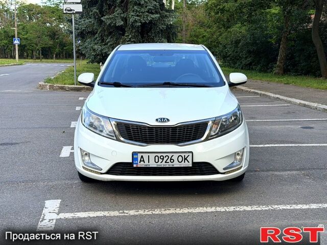 Белый Киа Рио, объемом двигателя 1.4 л и пробегом 157 тыс. км за 6200 $, фото 1 на Automoto.ua
