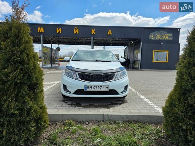 Білий Кіа Ріо, об'ємом двигуна 1.4 л та пробігом 167 тис. км за 6900 $, фото 1 на Automoto.ua