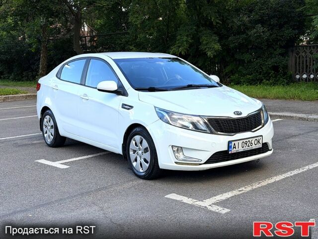 Белый Киа Рио, объемом двигателя 1.4 л и пробегом 157 тыс. км за 6200 $, фото 2 на Automoto.ua