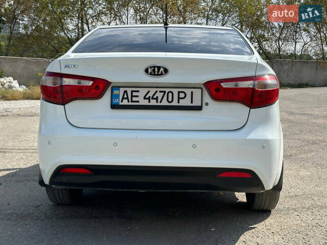 Белый Киа Рио, объемом двигателя 1.4 л и пробегом 96 тыс. км за 8700 $, фото 8 на Automoto.ua