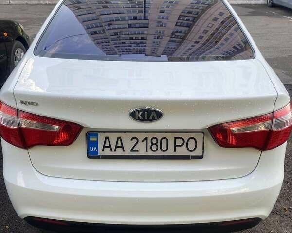 Белый Киа Рио, объемом двигателя 1.6 л и пробегом 186 тыс. км за 8100 $, фото 12 на Automoto.ua