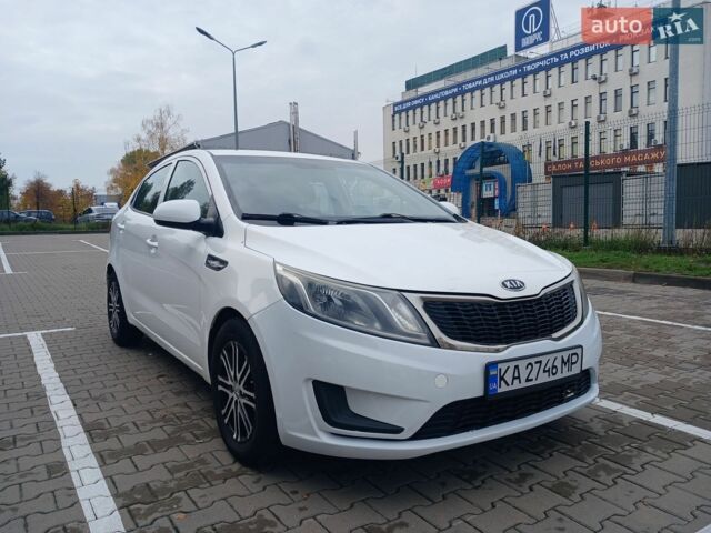 Білий Кіа Ріо, об'ємом двигуна 1.4 л та пробігом 230 тис. км за 5300 $, фото 11 на Automoto.ua