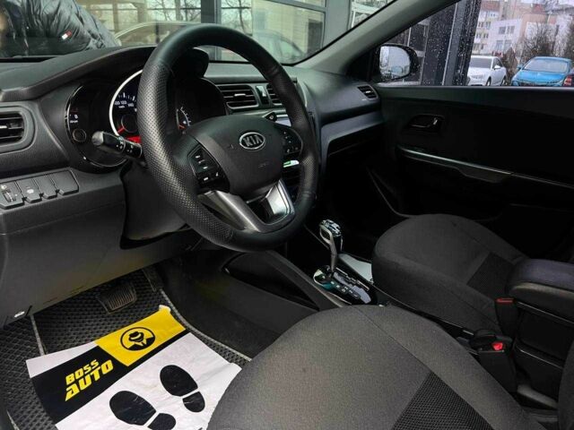 Белый Киа Рио, объемом двигателя 1.6 л и пробегом 150 тыс. км за 7100 $, фото 18 на Automoto.ua