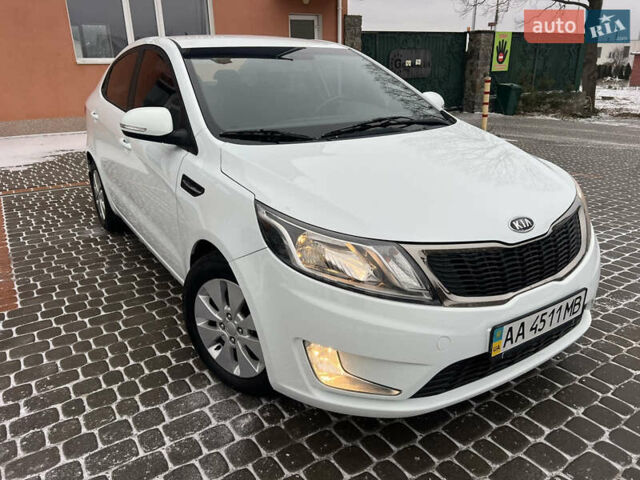Белый Киа Рио, объемом двигателя 1.6 л и пробегом 42 тыс. км за 9600 $, фото 27 на Automoto.ua