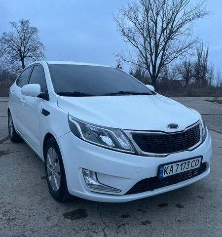 Білий Кіа Ріо, об'ємом двигуна 1.6 л та пробігом 163 тис. км за 5999 $, фото 2 на Automoto.ua