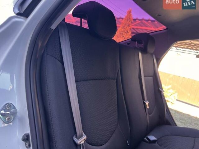 Білий Кіа Ріо, об'ємом двигуна 1.59 л та пробігом 48 тис. км за 10200 $, фото 26 на Automoto.ua
