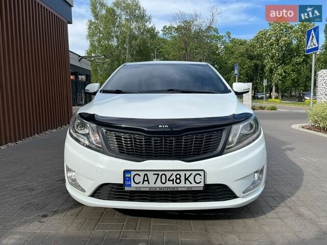 Белый Киа Рио, объемом двигателя 1.6 л и пробегом 174 тыс. км за 7700 $, фото 6 на Automoto.ua