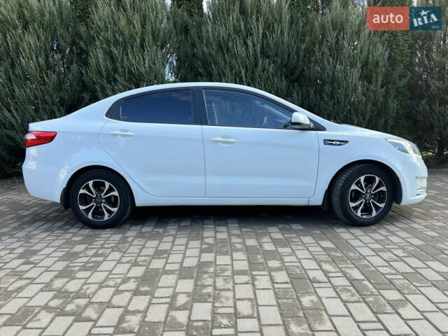 Белый Киа Рио, объемом двигателя 1.4 л и пробегом 144 тыс. км за 6300 $, фото 47 на Automoto.ua