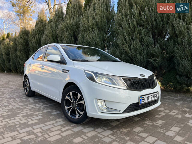 Белый Киа Рио, объемом двигателя 1.4 л и пробегом 144 тыс. км за 6300 $, фото 42 на Automoto.ua