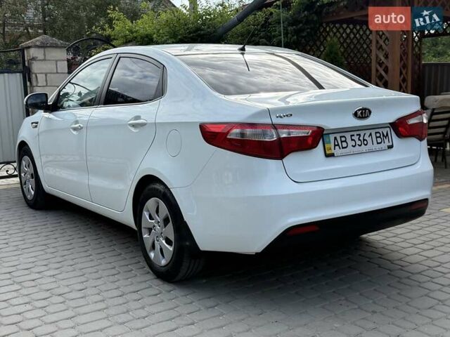 Белый Киа Рио, объемом двигателя 1.6 л и пробегом 82 тыс. км за 9600 $, фото 20 на Automoto.ua