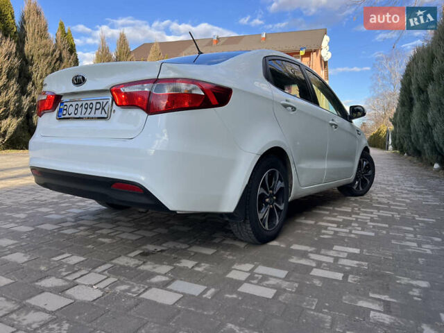 Белый Киа Рио, объемом двигателя 1.4 л и пробегом 144 тыс. км за 6300 $, фото 69 на Automoto.ua