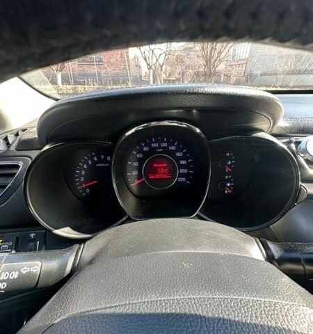 Білий Кіа Ріо, об'ємом двигуна 1.59 л та пробігом 221 тис. км за 6000 $, фото 10 на Automoto.ua