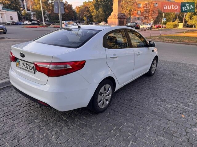 Белый Киа Рио, объемом двигателя 1.4 л и пробегом 81 тыс. км за 7499 $, фото 10 на Automoto.ua